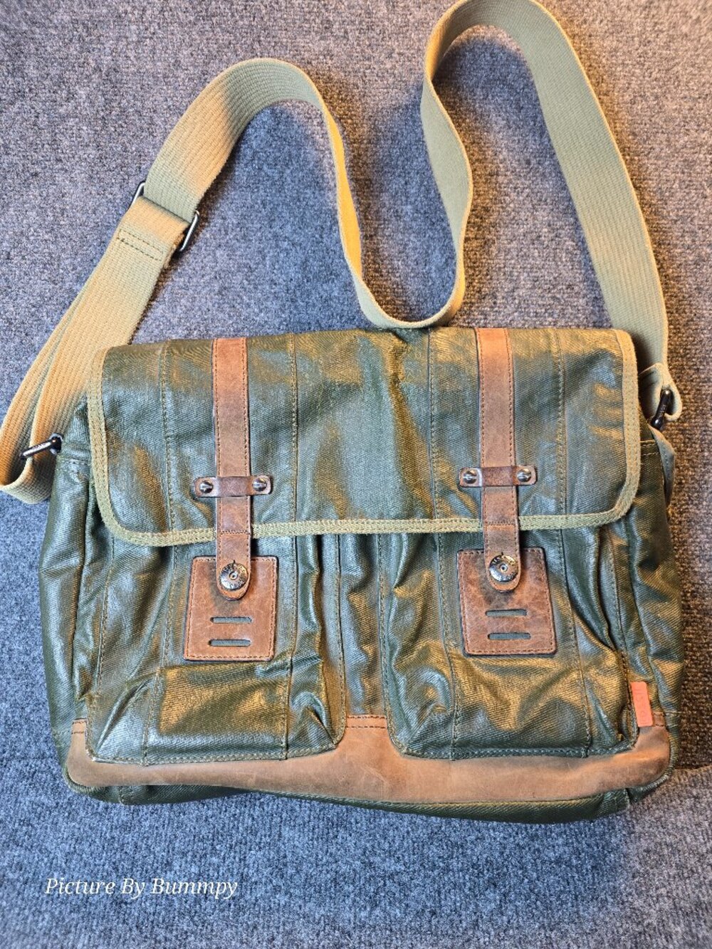 Fossil Supply Co. Vintage Green Canvas & Leather Messenger Bag